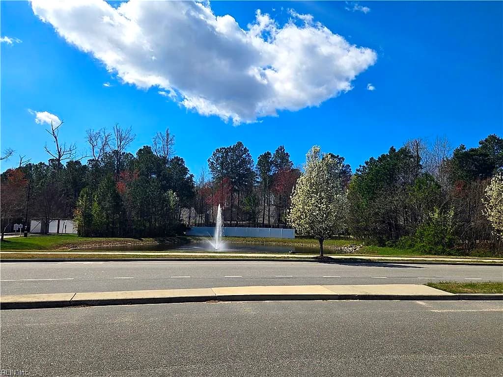 605 Commonwealth DR #A, YORKTOWN VA 23692 - Photo 4
