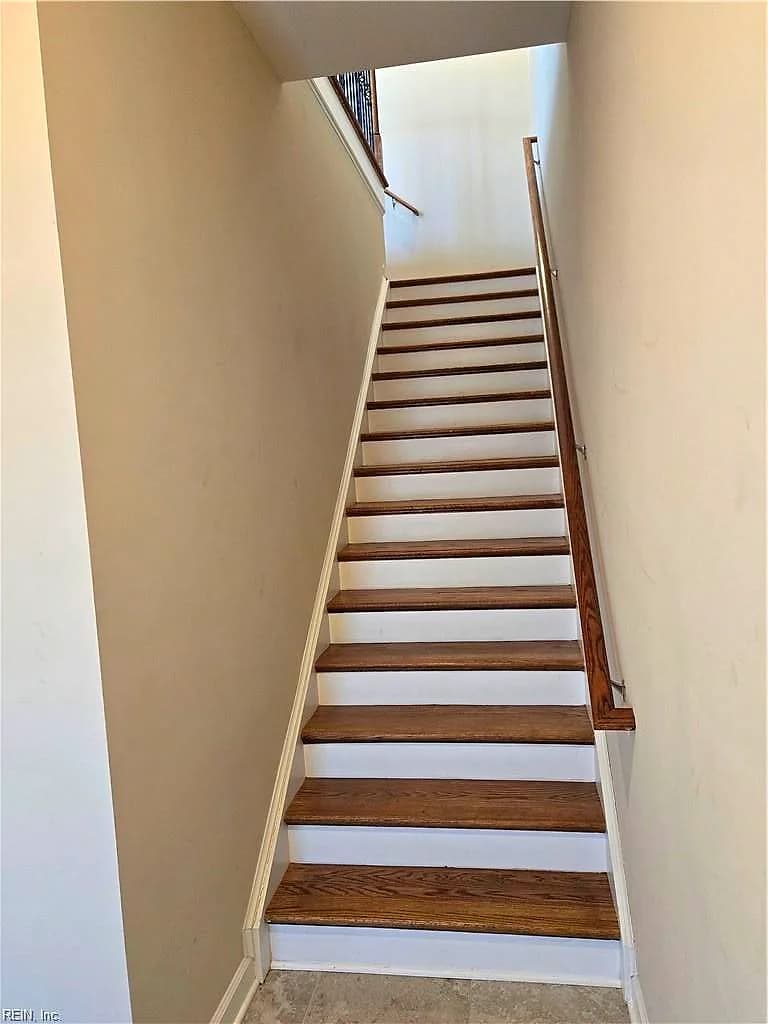 605 Commonwealth DR #A, YORKTOWN VA 23692 thumb 6