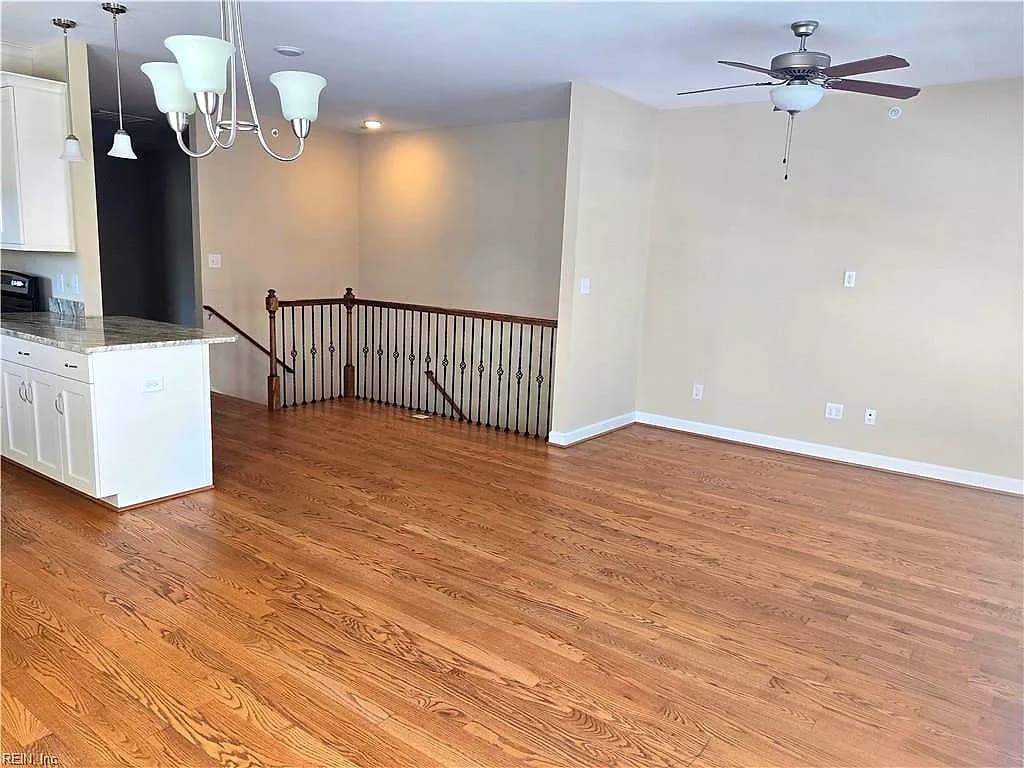 605 Commonwealth DR #A, YORKTOWN VA 23692 thumb 10