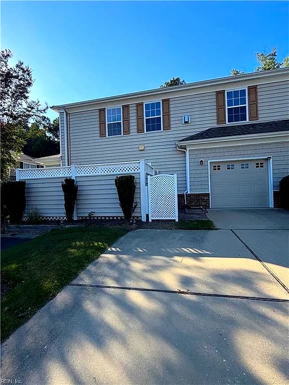 201 Grant CT, YORKTOWN VA 23692 - Photo 3