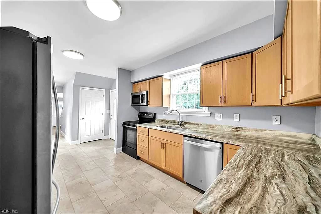 1601 Lilac AVE, CHESAPEAKE VA 23325 thumb 11