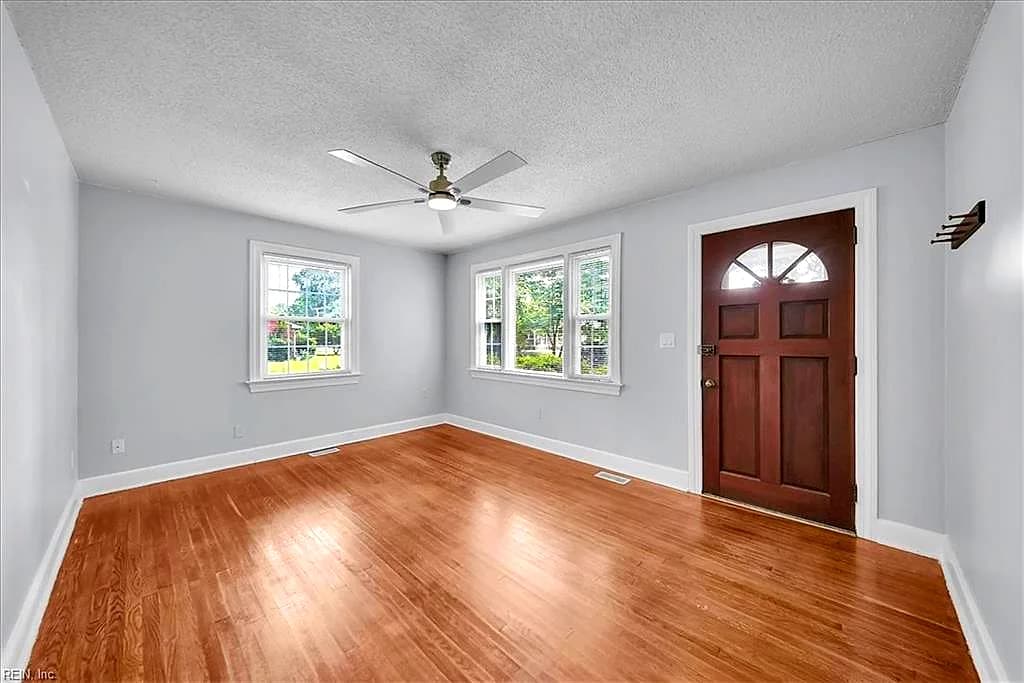 1601 Lilac AVE, CHESAPEAKE VA 23325 thumb 6