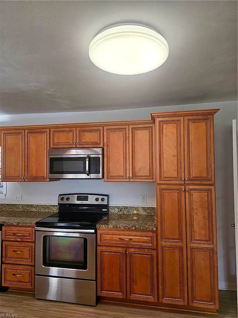1068 Sharon DR, CHESAPEAKE VA 23320 thumb 11