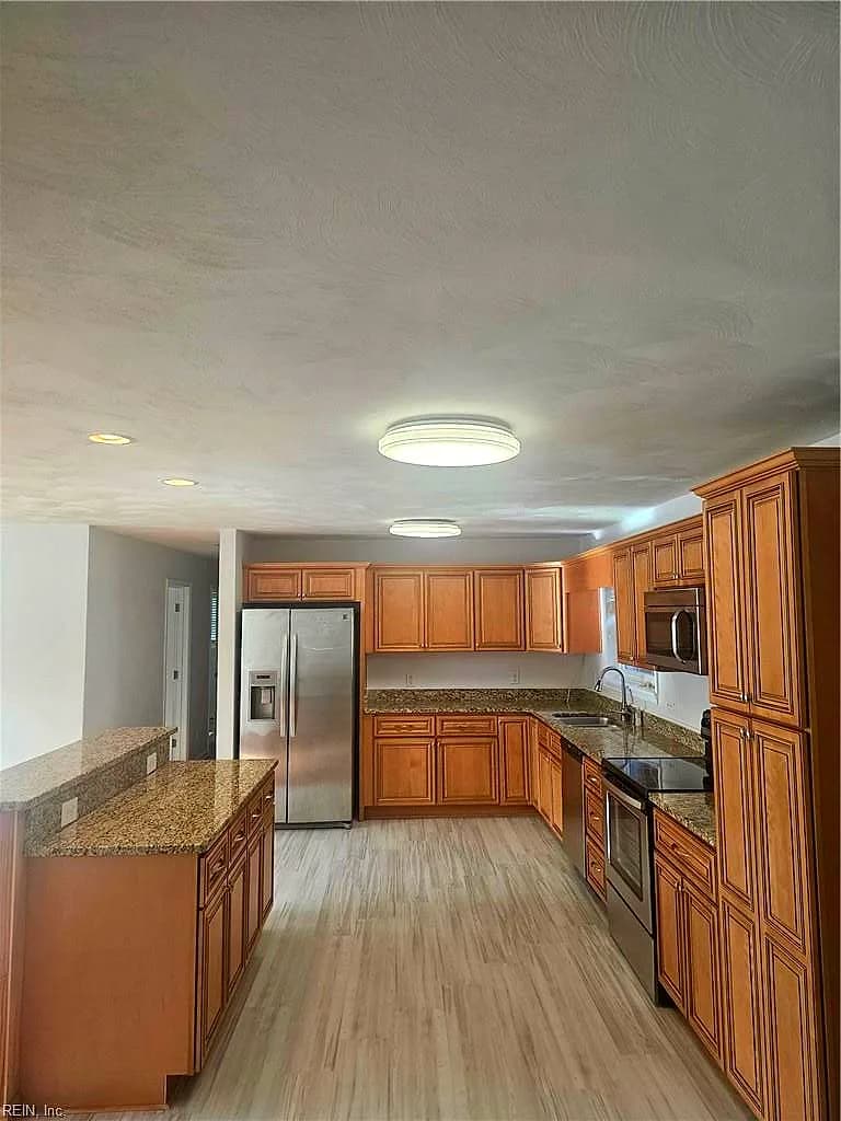 1068 Sharon DR, CHESAPEAKE VA 23320 thumb 10