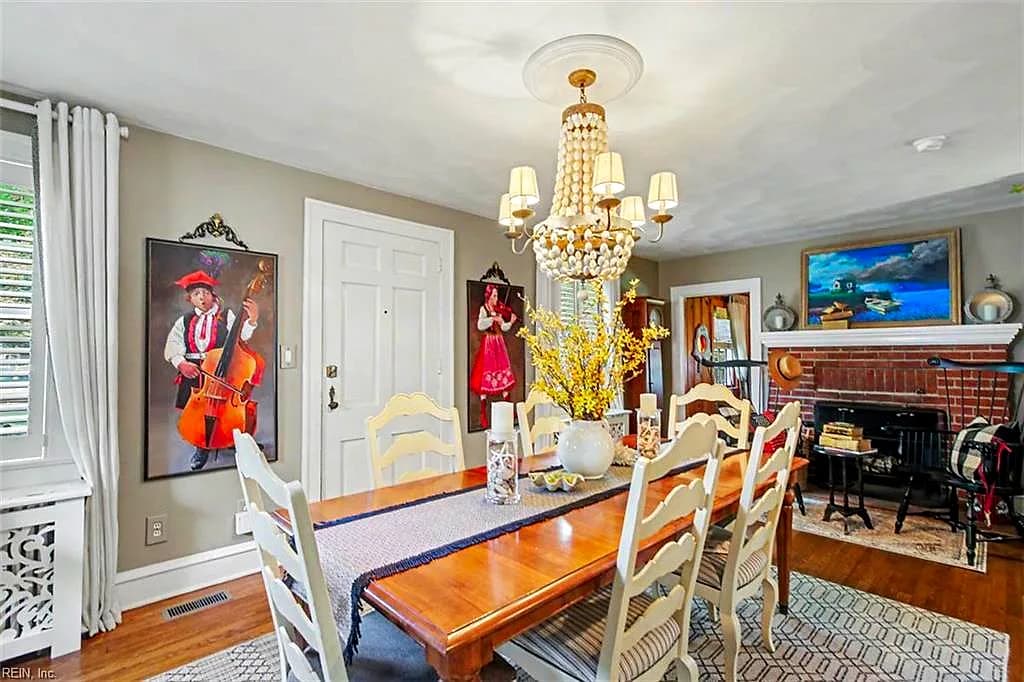 103 Locust AVE, HAMPTON VA 23661 - Photo 5