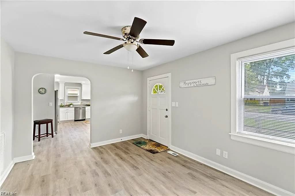 218 Beechwood AVE, NORFOLK VA 23505 thumb 11