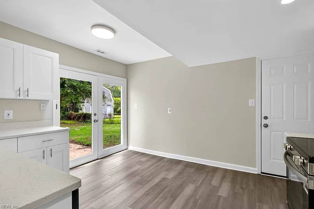 56 Banister DR, HAMPTON VA 23666 thumb 6