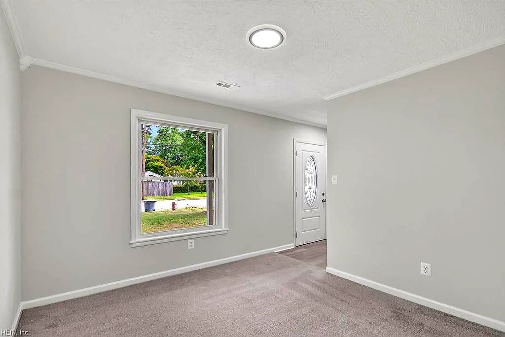 56 Banister DR, HAMPTON VA 23666 thumb 10