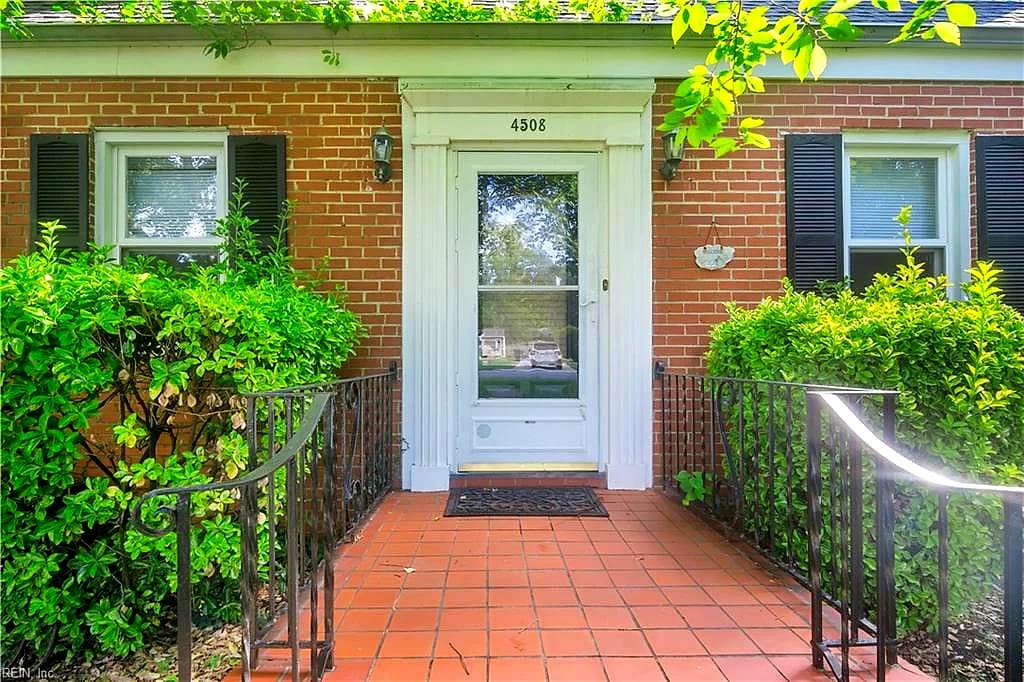 4508 Norman RD, PORTSMOUTH VA 23703 - Photo 4