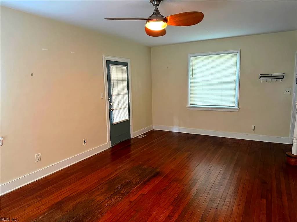 8804 Semmes AVE, NORFOLK VA 23503 thumb 7