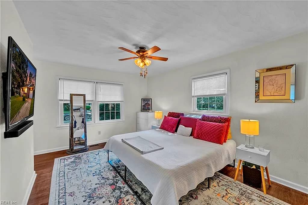 24 Sandra DR, NEWPORT NEWS VA 23608 thumb 8