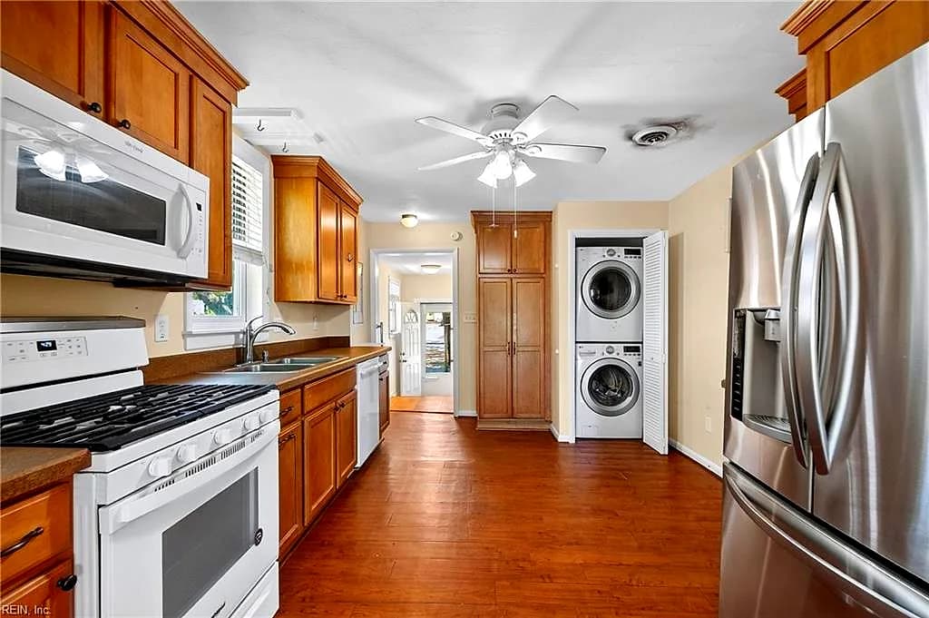 573 Ocean View AVE, NORFOLK VA 23503 thumb 9
