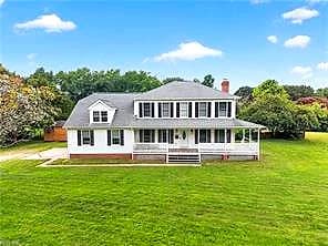 2108 Blossom Hill CT, VIRGINIA BEACH VA 23457 - Main photo