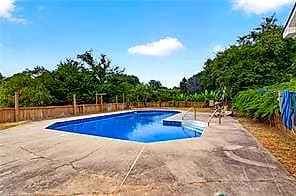 2108 Blossom Hill CT, VIRGINIA BEACH VA 23457 - Photo 5