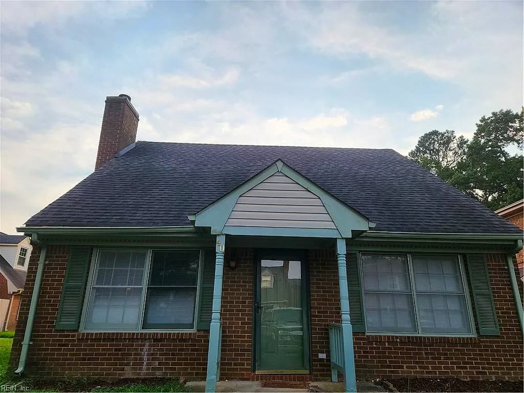 40 Glascow WAY, HAMPTON VA 23669 - Photo 2