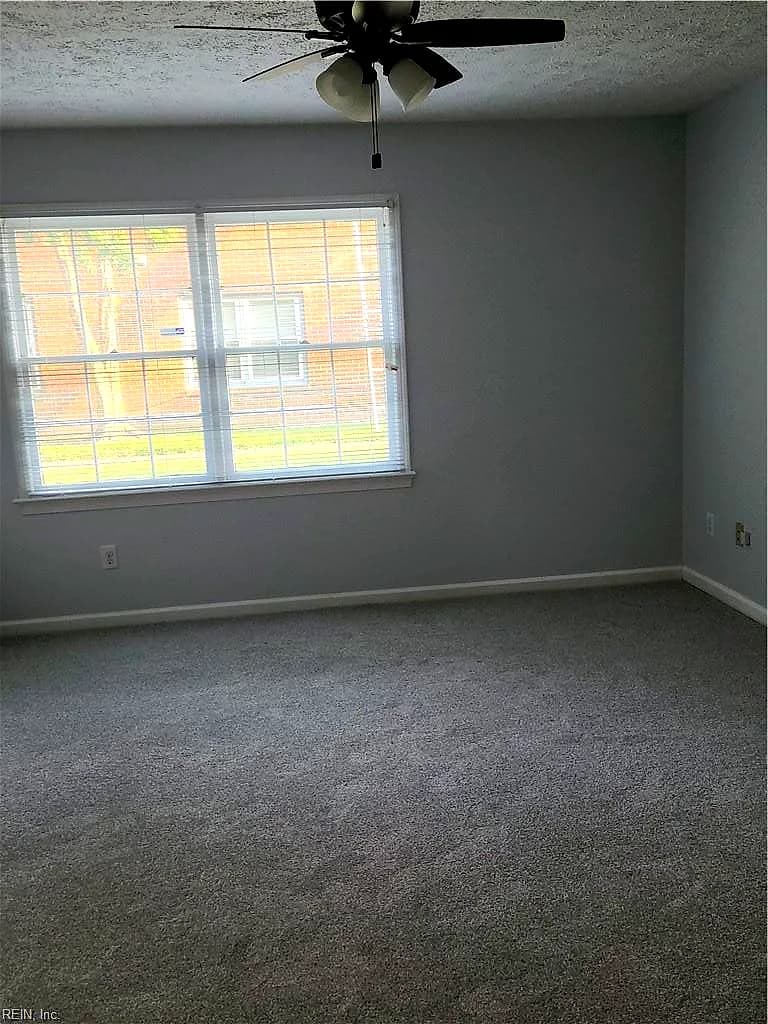 40 Glascow WAY, HAMPTON VA 23669 thumb 12