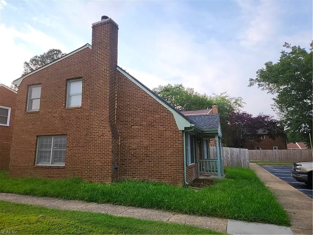 40 Glascow WAY, HAMPTON VA 23669 - Photo 4