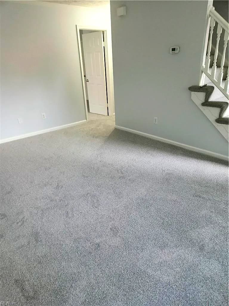 40 Glascow WAY, HAMPTON VA 23669 - Photo 5