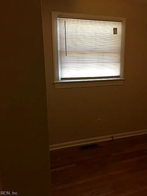 40 Bruton AVE, NEWPORT NEWS VA 23601 thumb 11