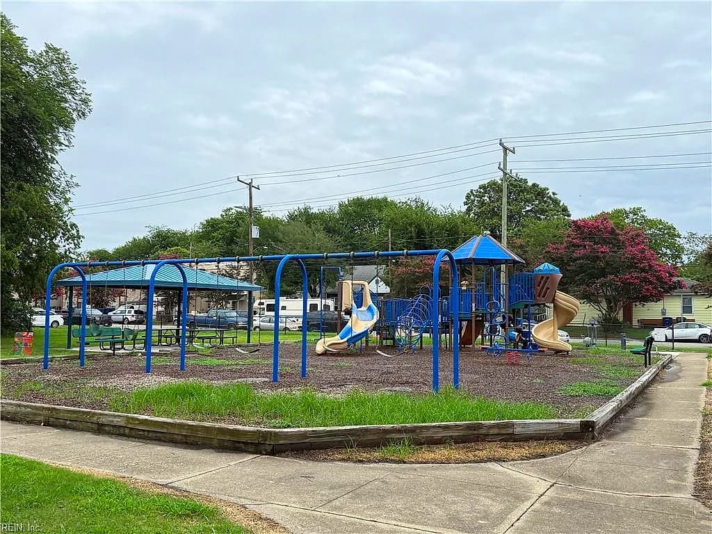 1254 Hanson AVE #3, NORFOLK VA 23504 - Photo 3
