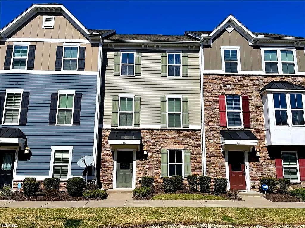 4376 Pickney LN, CHESAPEAKE VA 23324 - Photo 2