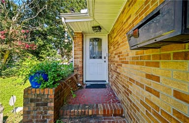 618 Smith ST, HAMPTON VA 23661 thumb 4