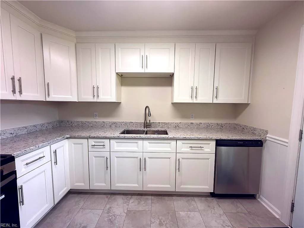 3010 Menands DR, CHESAPEAKE VA 23325 thumb 11