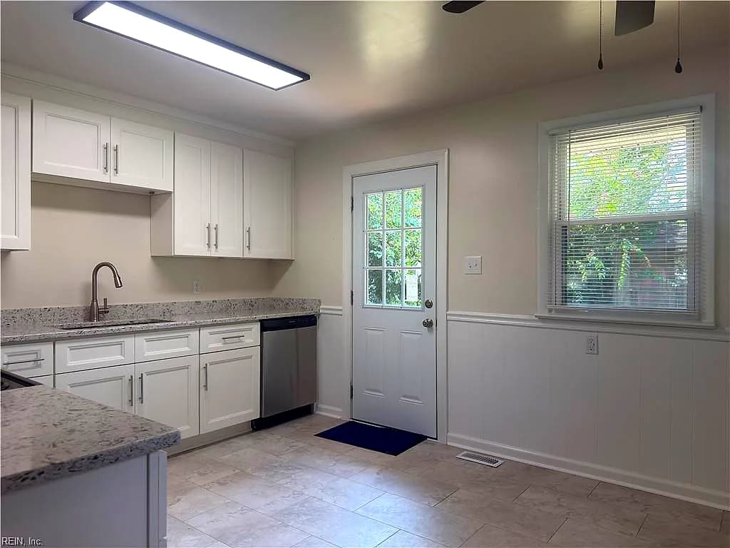 3010 Menands DR, CHESAPEAKE VA 23325 thumb 9