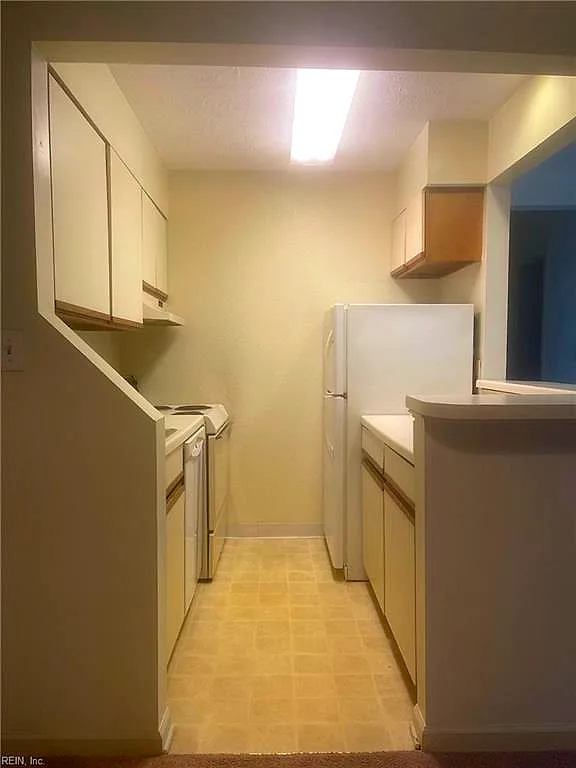 15 Davenport CT, HAMPTON VA 23666 thumb 8