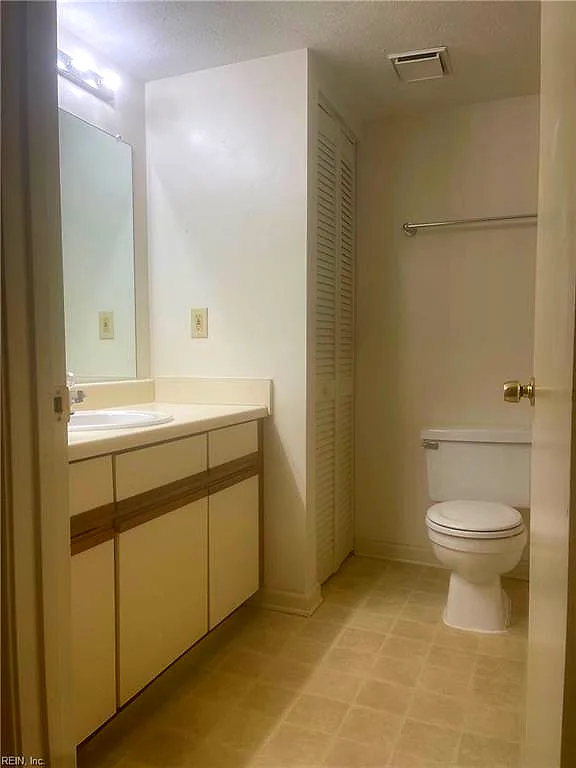 15 Davenport CT, HAMPTON VA 23666 thumb 9