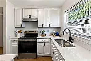 208 Lowden Hunt DR, HAMPTON VA 23666 thumb 12