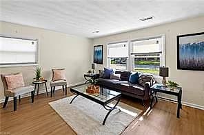 208 Lowden Hunt DR, HAMPTON VA 23666 thumb 6