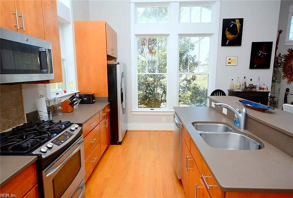 4635 Pleasant Avenue AVE #D, NORFOLK VA 23518 thumb 6