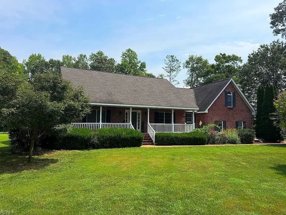 4202 Hall Oaks DR, GLOUCESTER VA 23061 - Photo 2
