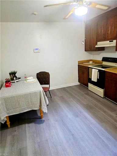 193 Lori CIR, NEWPORT NEWS VA 23602 thumb 7