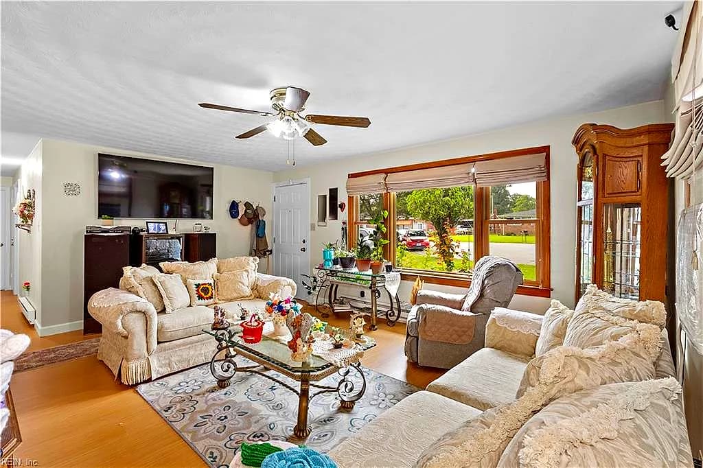 2410 Pamlico CIR, SUFFOLK VA 23434 thumb 6