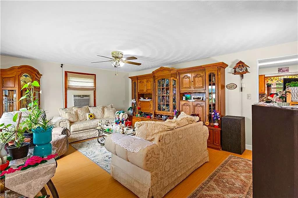 2410 Pamlico CIR, SUFFOLK VA 23434 thumb 8