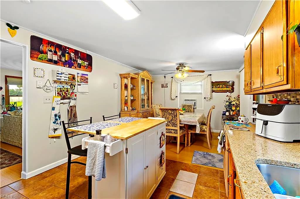 2410 Pamlico CIR, SUFFOLK VA 23434 thumb 10