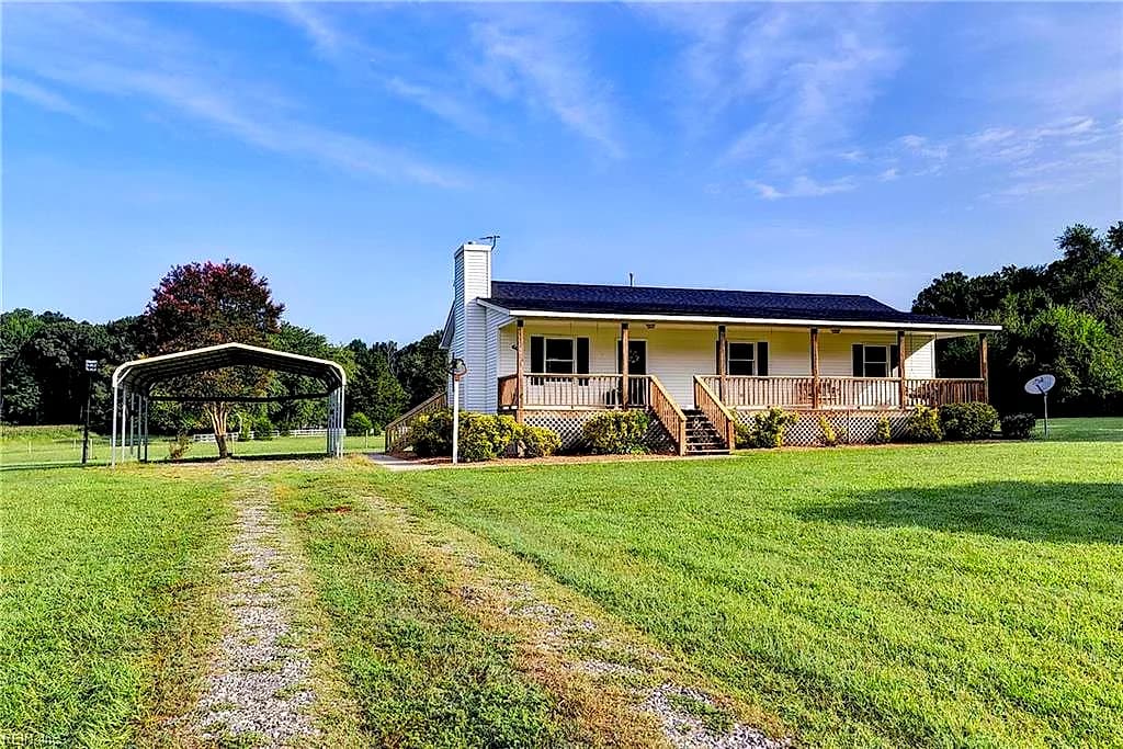 1698 Milby Town RD, SHACKLEFORDS VA 23156 - Main photo