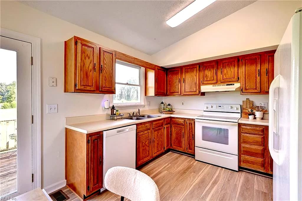 1698 Milby Town RD, SHACKLEFORDS VA 23156 thumb 9