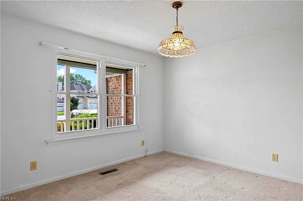 47 W River Point DR, HAMPTON VA 23669 thumb 6