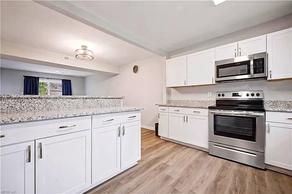 397 Deputy LN #E, NEWPORT NEWS VA 23608 thumb 12