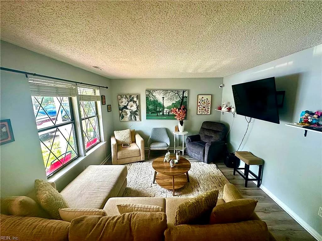 719 Taft AVE, VIRGINIA BEACH VA 23452 - Photo 4