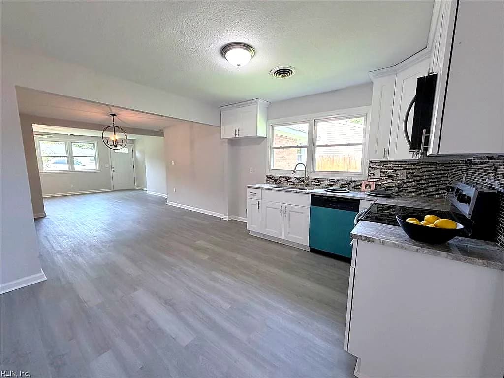 419 Rogers AVE, HAMPTON VA 23664 thumb 12