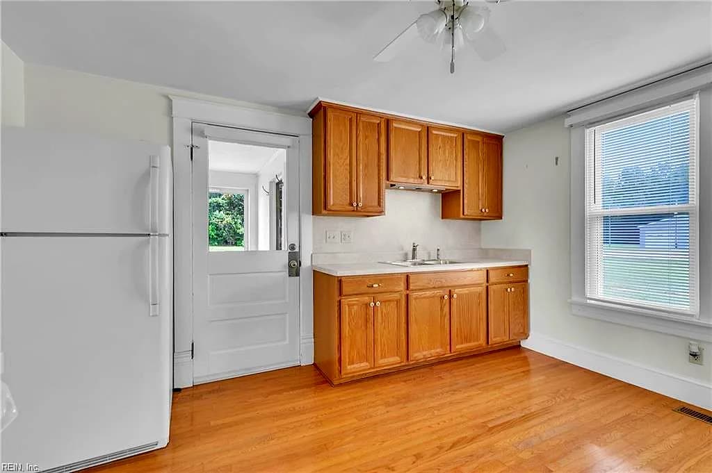 85 Linden AVE, COBBS CREEK VA 23035 thumb 7