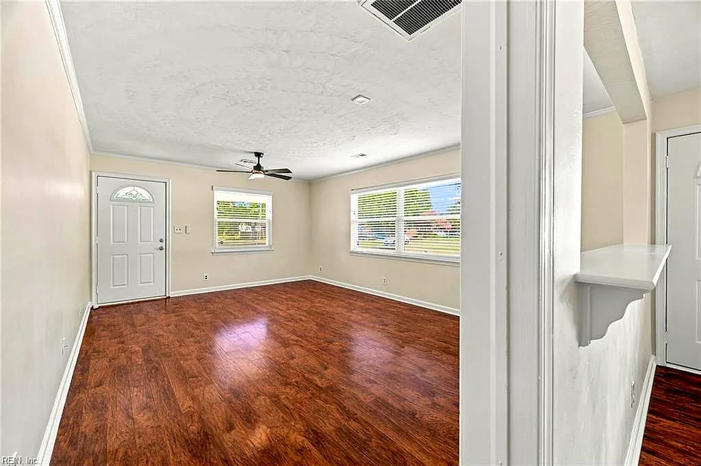 9422 N Beach View ST, NORFOLK VA 23503 thumb 11