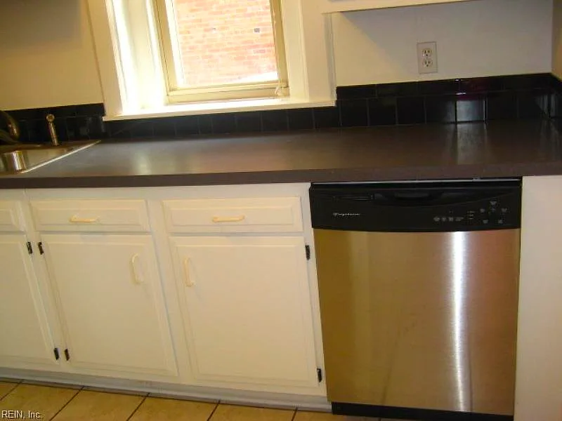 1215 Colley AVE #11, NORFOLK VA 23508 thumb 9