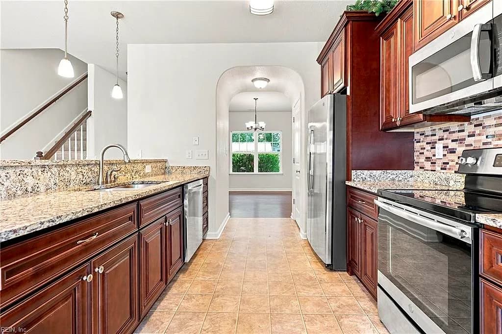 2122 English AVE, CHESAPEAKE VA 23320 thumb 6
