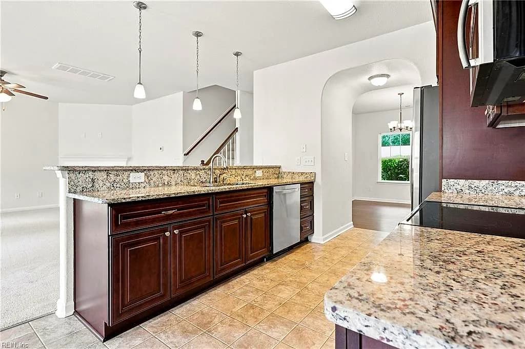 2122 English AVE, CHESAPEAKE VA 23320 thumb 8