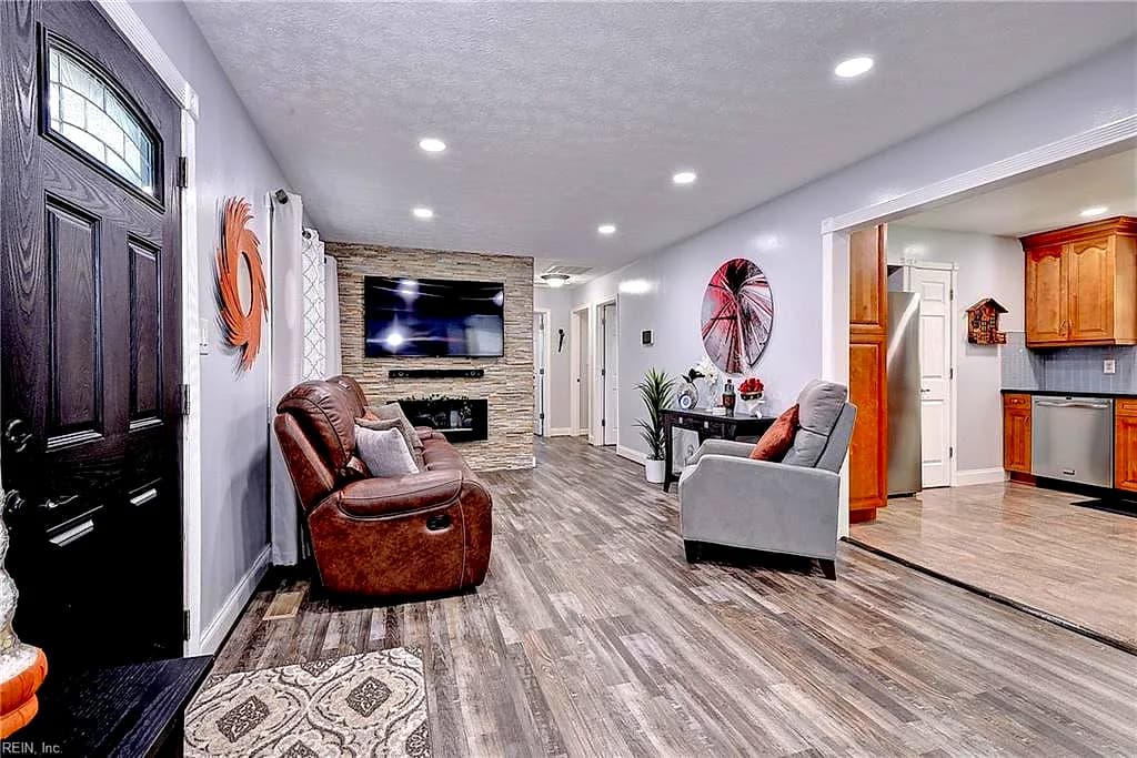 212 Picard Dr DR, NEWPORT NEWS VA 23602 thumb 8